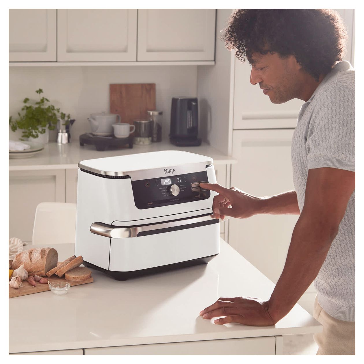 AF500EU Doppel Heißluftfritteuse 10,4 l 2470 W  (Silber, Weiß) 