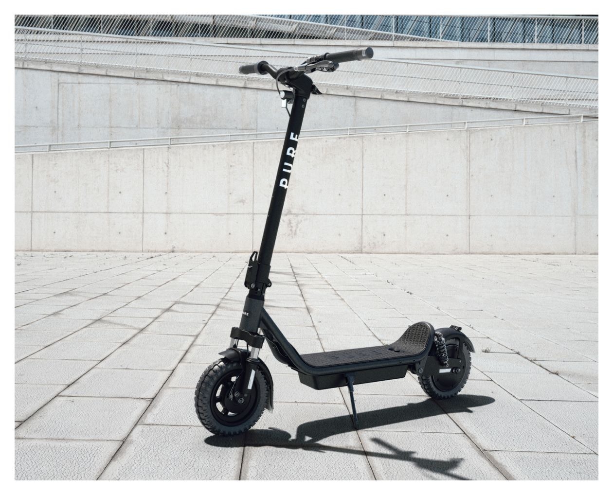 Air6 Ultra Suspension 1200 W E-Scooter 13,3 Ah 90 km Reichweite 23,5 kg  (Grau) 