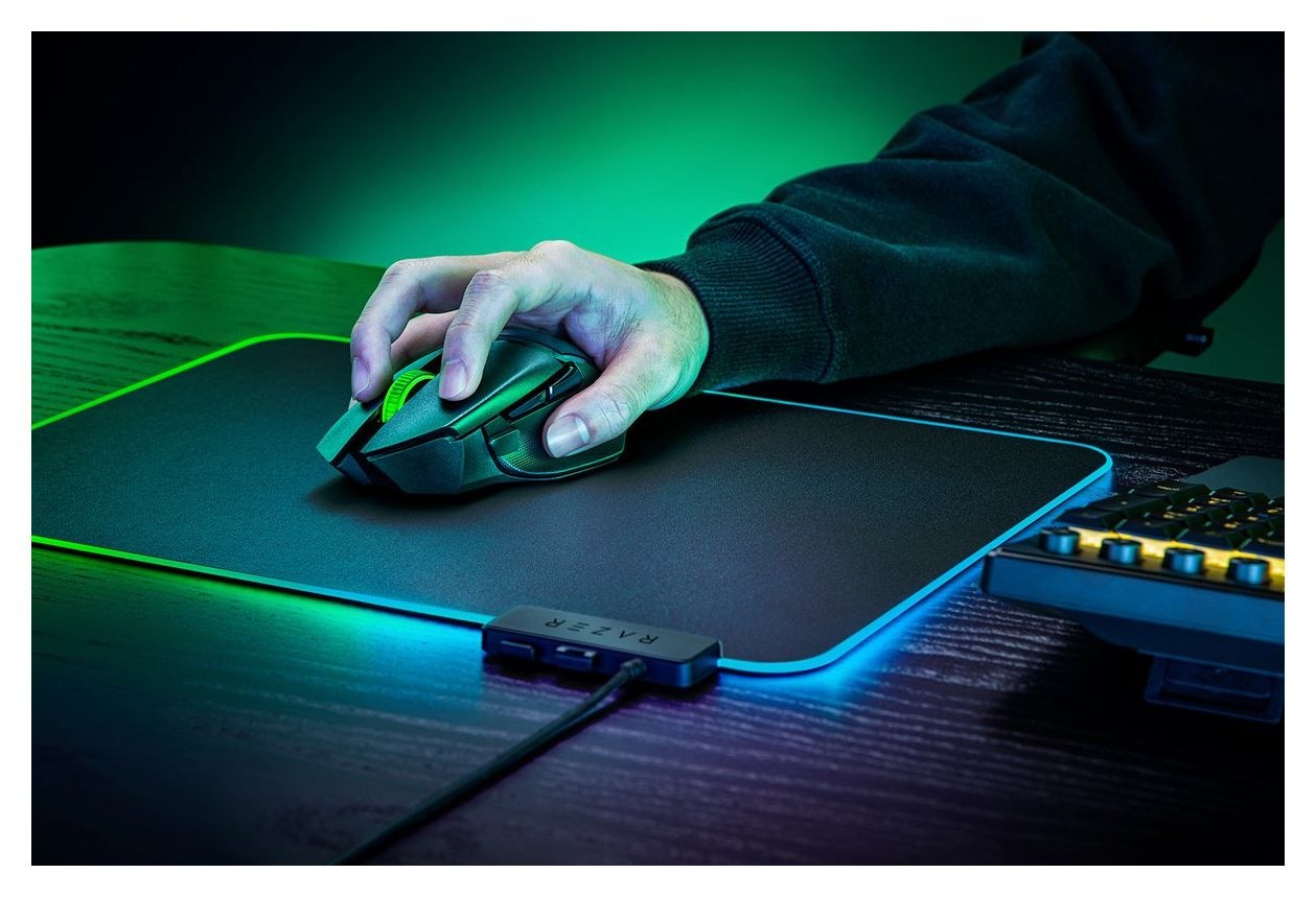 Basilisk V3 X HyperSpeed 18000 DPI Gaming Maus Optisch  (Schwarz) 