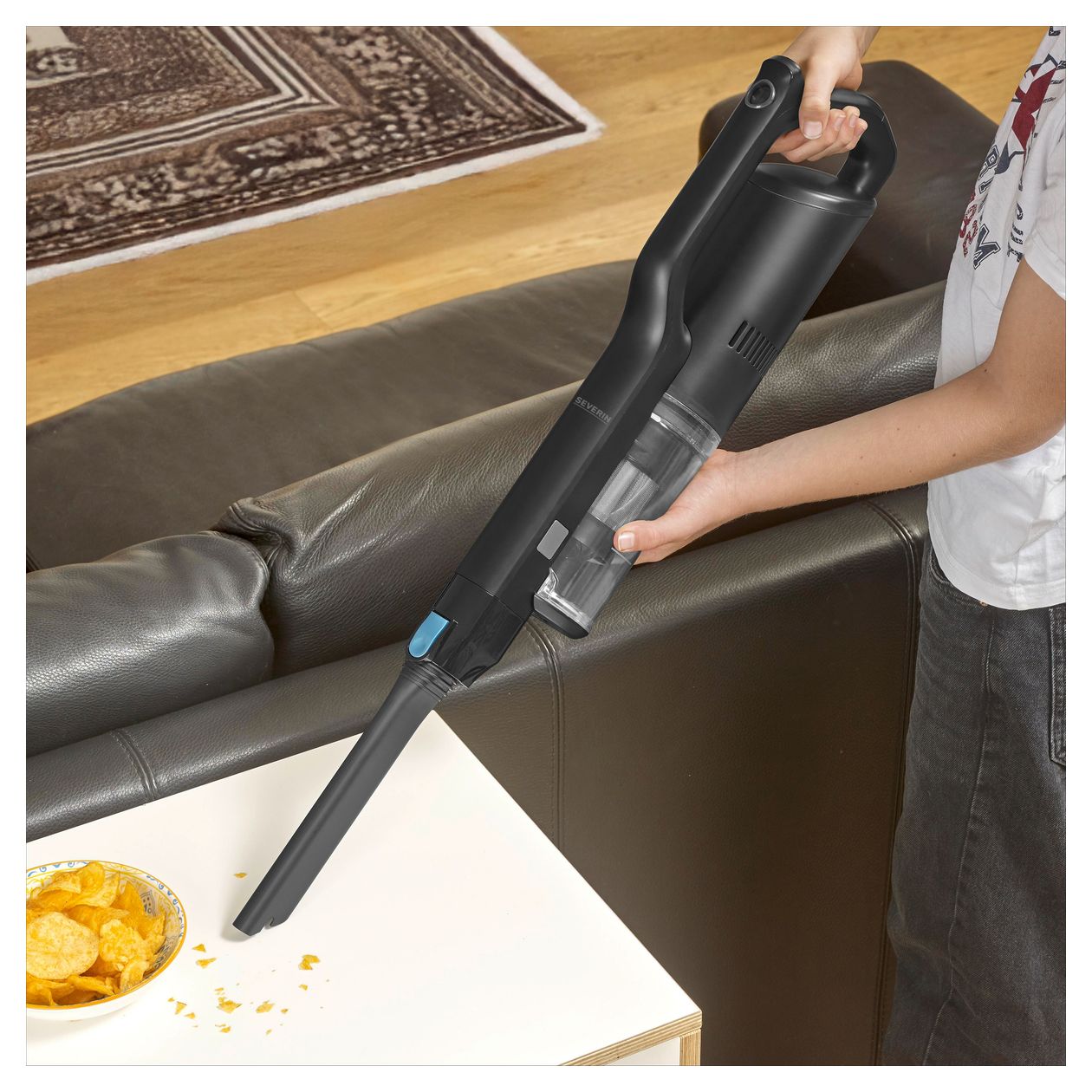 HV7151 Handstaubsauger Beutellos bis 45 min Laufzeit 21,6 V HEPA (Schwarz, Blau, Silber) 