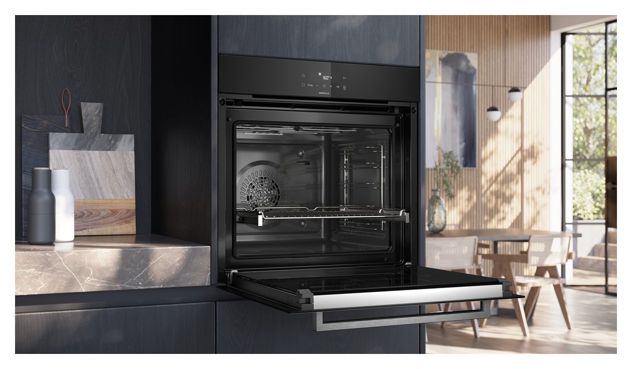 iQ300 HQ372G0S3 Einbaubackofen groß Dampfgaren AutoClean 