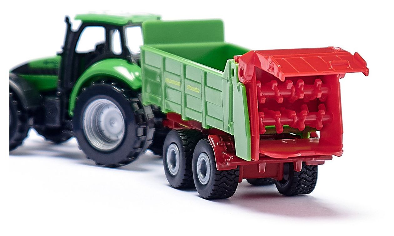 Traktor mit Universalstreuer 