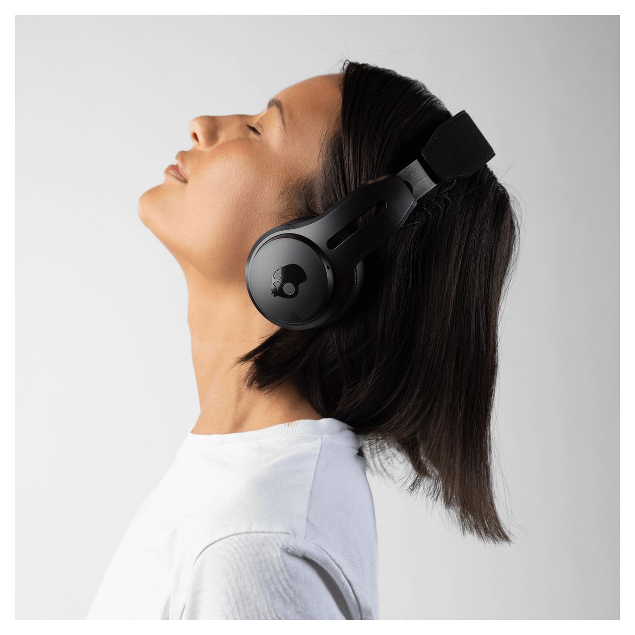 Icon ANC Ohraufliegender Bluetooth Kopfhörer kabelgebunden&kabellos USB Typ-C  (Schwarz) 