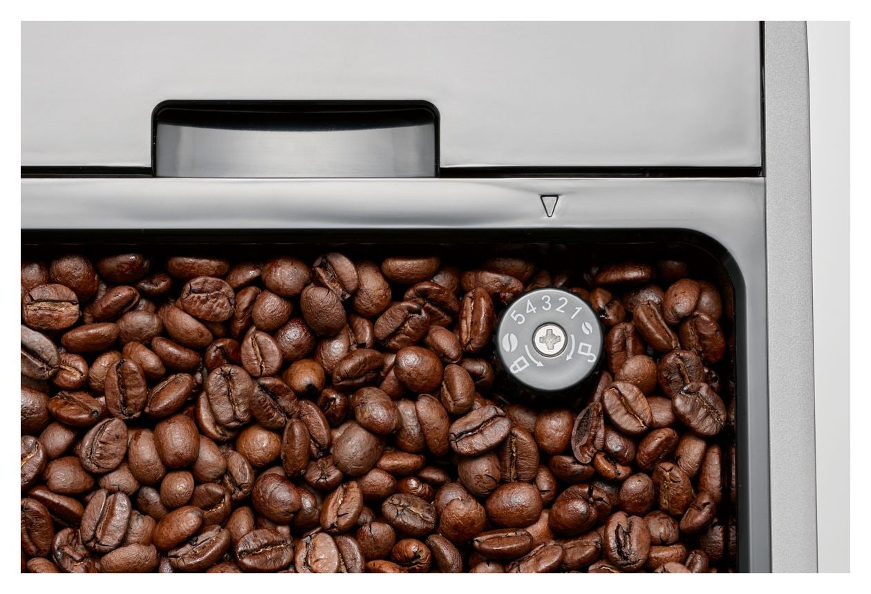 S0266 Masterbrew Compact Kaffeevollautomat  (Schwarz) 