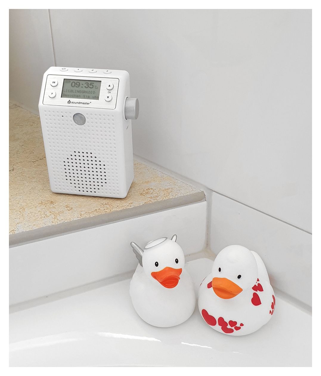 DAB60WE Bluetooth DAB+, FM Radio Tragbar Spritzwassergeschützt IPX4  (Weiß) 