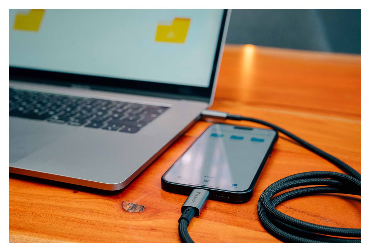 31847 40 Gbit/s Rundkabel USB C auf USB C Männlich bis 240 W 1,2 m  (Schwarz) 