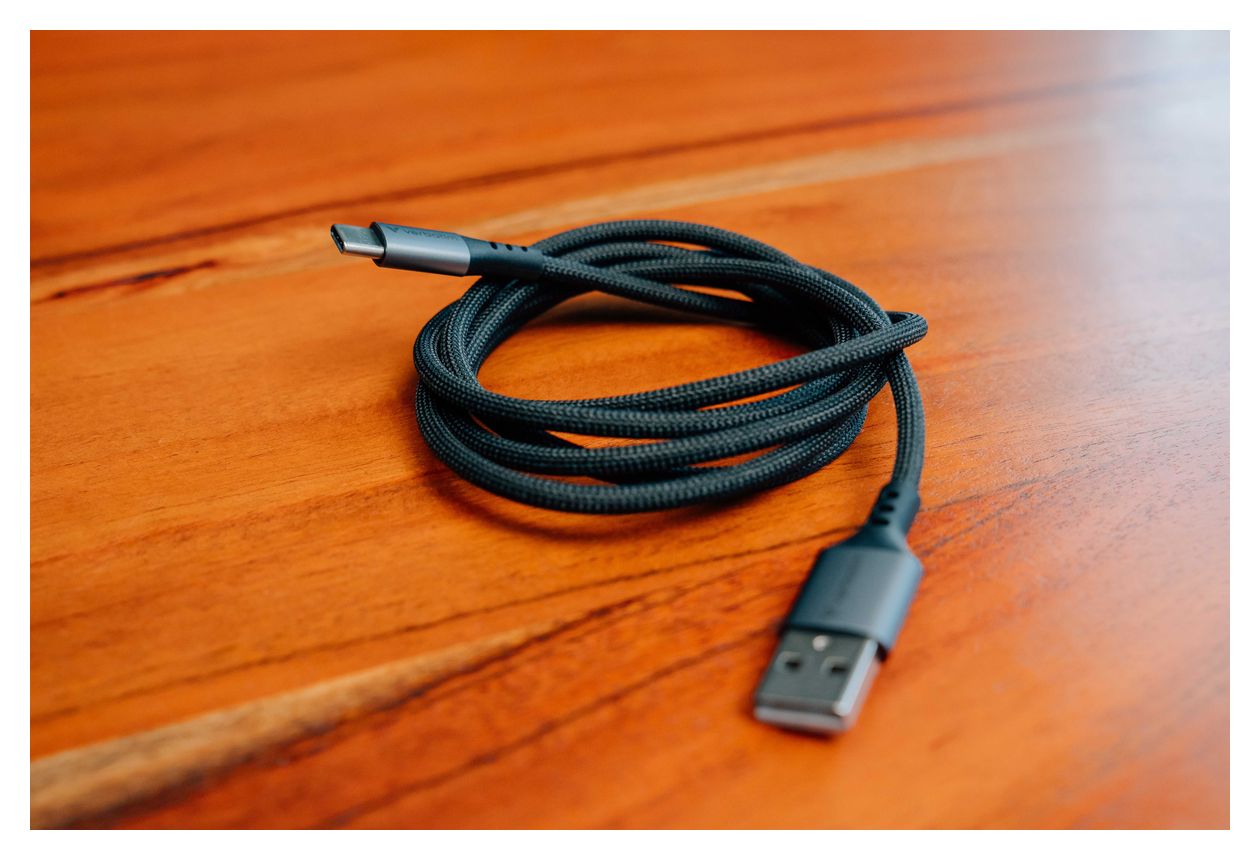 Sync & Charge 480 Mbit/s Stecker Rundkabel USB A auf USB C bis 18 W 1,2 m  (Schwarz) 