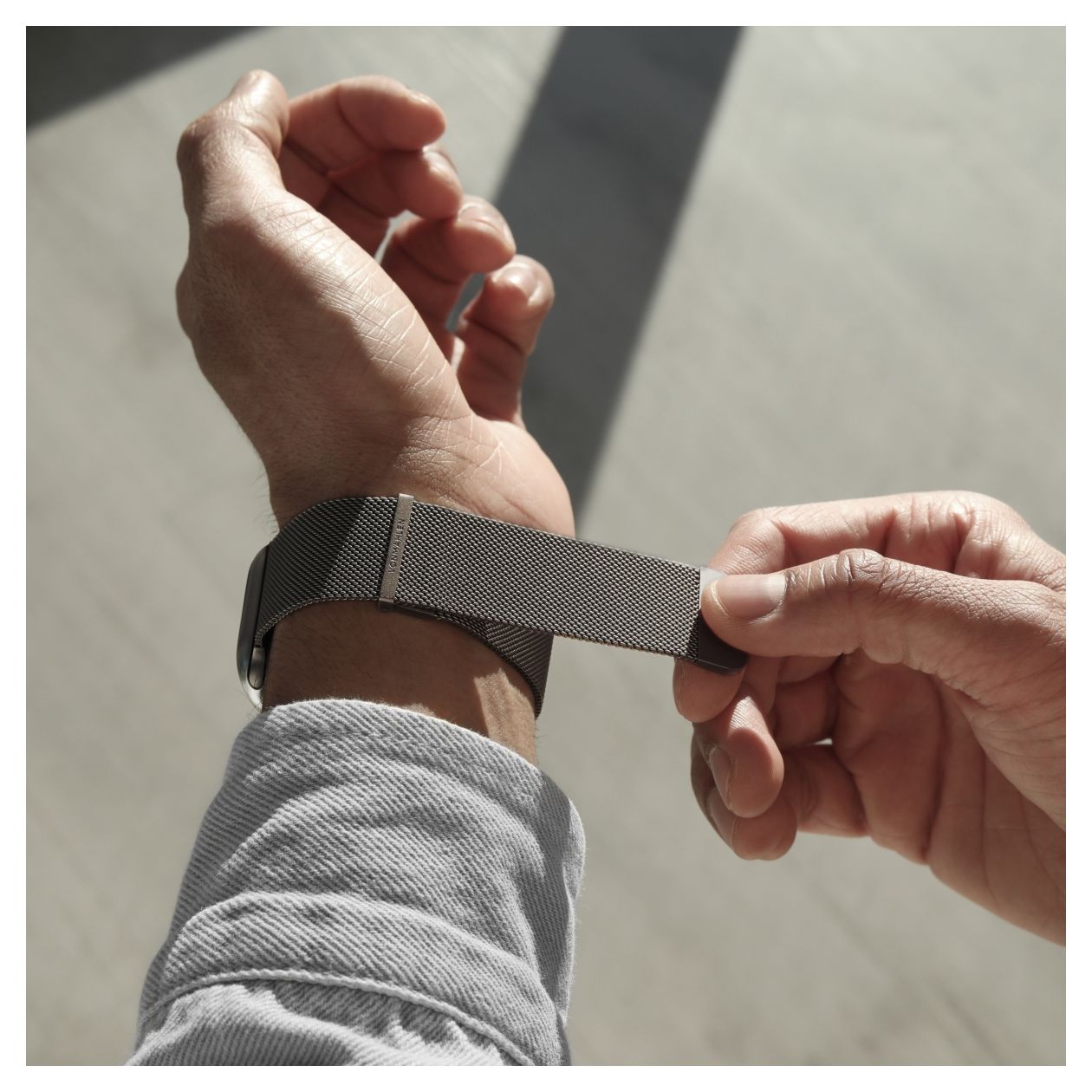 Milanese Loop 2 Armband Watch 