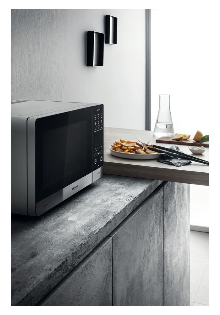 MW49SL Freistehende Mikrowelle 800 W Größe: mittel 6 Stufen Dampfgaren Grill  (Schwarz, Silber) 
