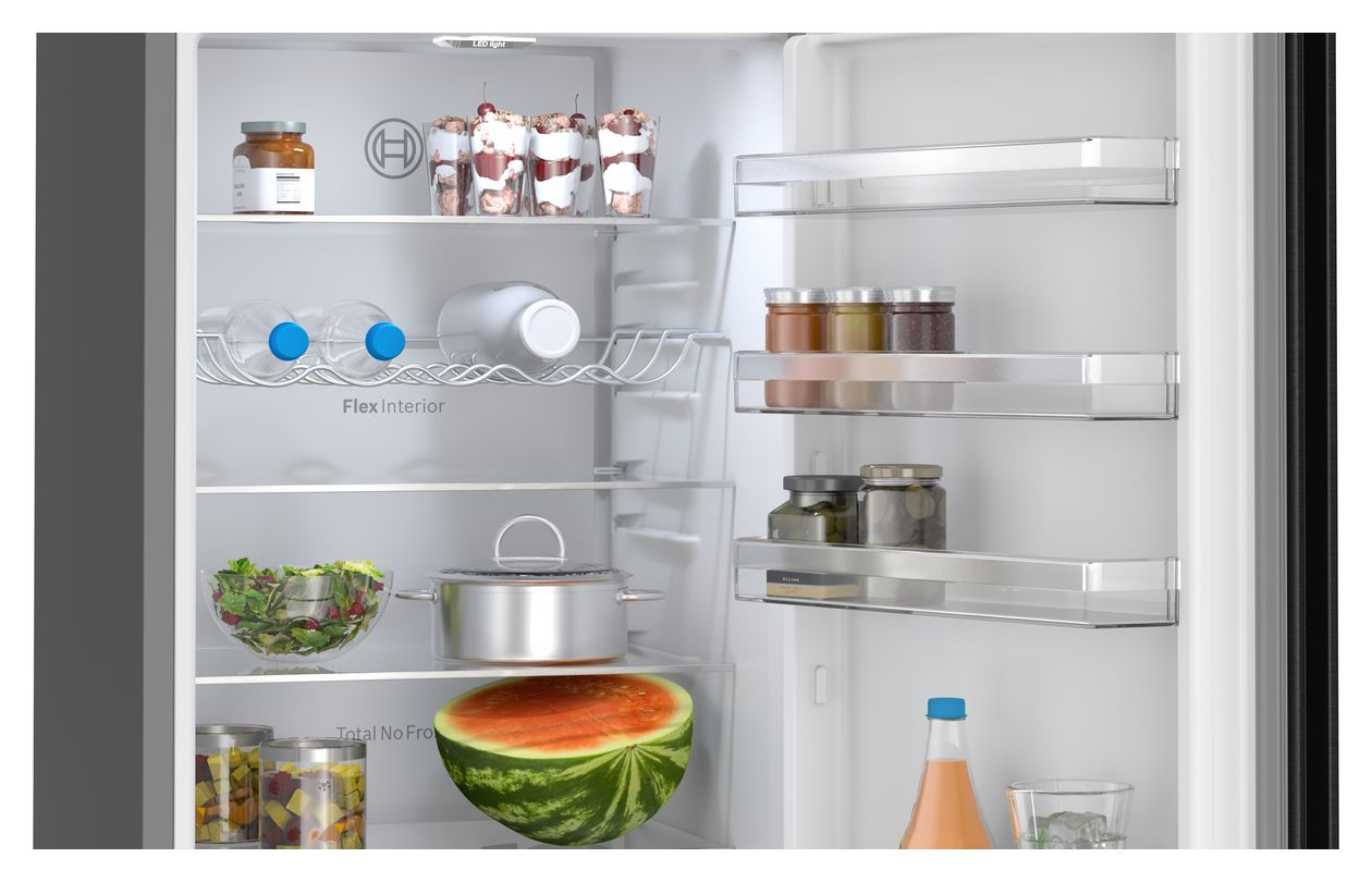 Serie 4 KGN392XCF 260 l / 103 l Kühl-Gefrierkombi freistehend NoFrost 162 kWh Jahr  (Schwarz) 