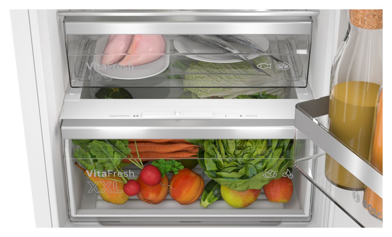 Serie 4 KIN96VFD0 215 l / 75 l 194 cm Einbau Kühl-/Gefrierkombination 184 kWh NoFrost 