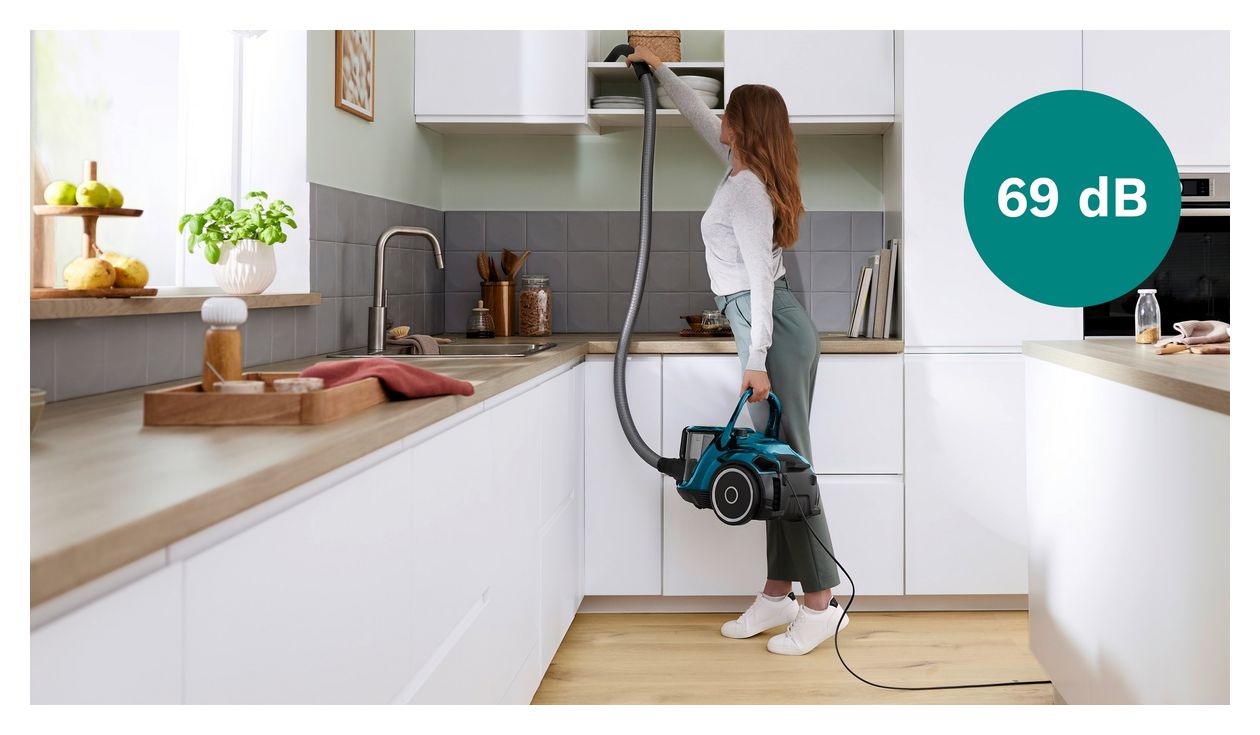 Serie 6 BGC41XFMLY ProFamily Bodenstaubsauger Beutellos 750 W Hygienefilter (Schwarz, Blau, Edelstahl) 