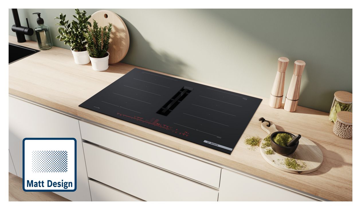 Serie 8 PXX89BD56E autarkes 80 cm Induktionskochfeld 4 Kochzonen mit integriertem Dunstabzug 