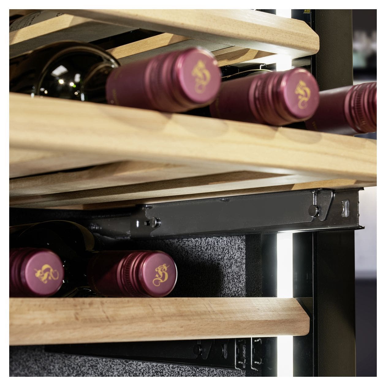 WineDeluxe WD60 Weinkühler Integriert EEK: F 1 Zonen 60 Flasche(n) 