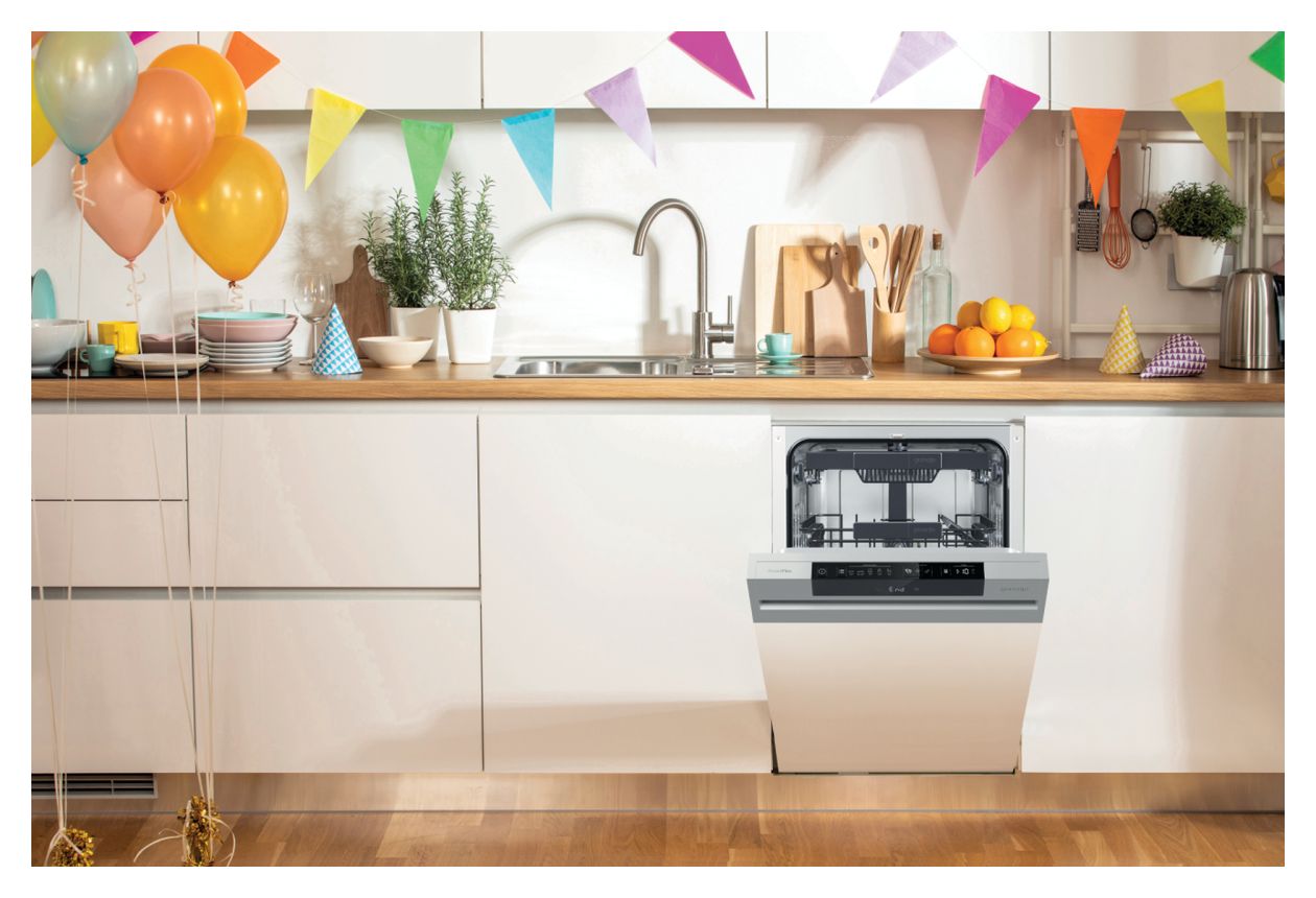 GI561D10SEB 45 cm Geschirrspüler teilintegriert (ohne Front) Leise 11 Maßgedecke aquaStop Funktion 