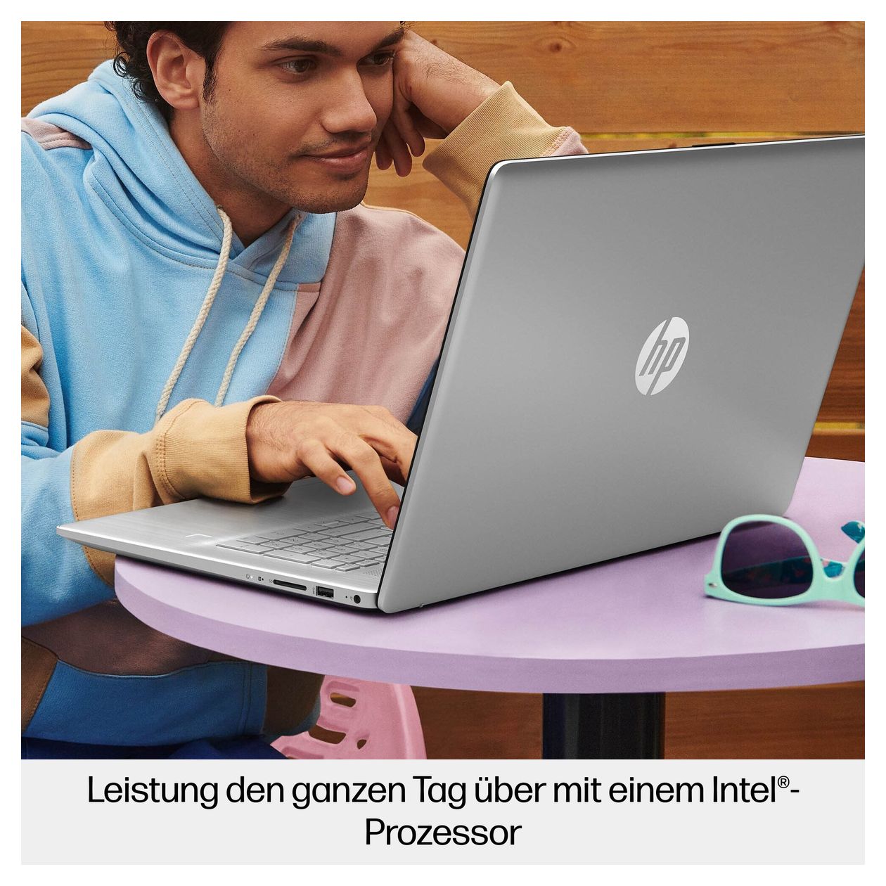 17-cn3675ng Full HD Notebook 43,9 cm (17.3 Zoll) 1920 x 1080 Pixel 1 TB SSD Windows 11 Home Intel® Core™ i7 max. 5 GHz  (Silber) 