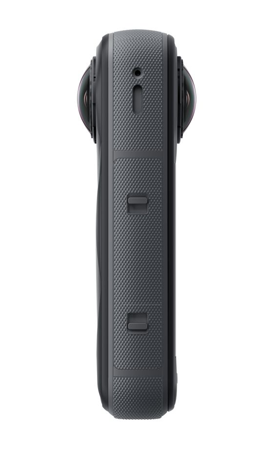 X5 Essentials Bundle 11904 x 5952 Pixel Aktion Kamera 360° 72 MP  (Schwarz) 