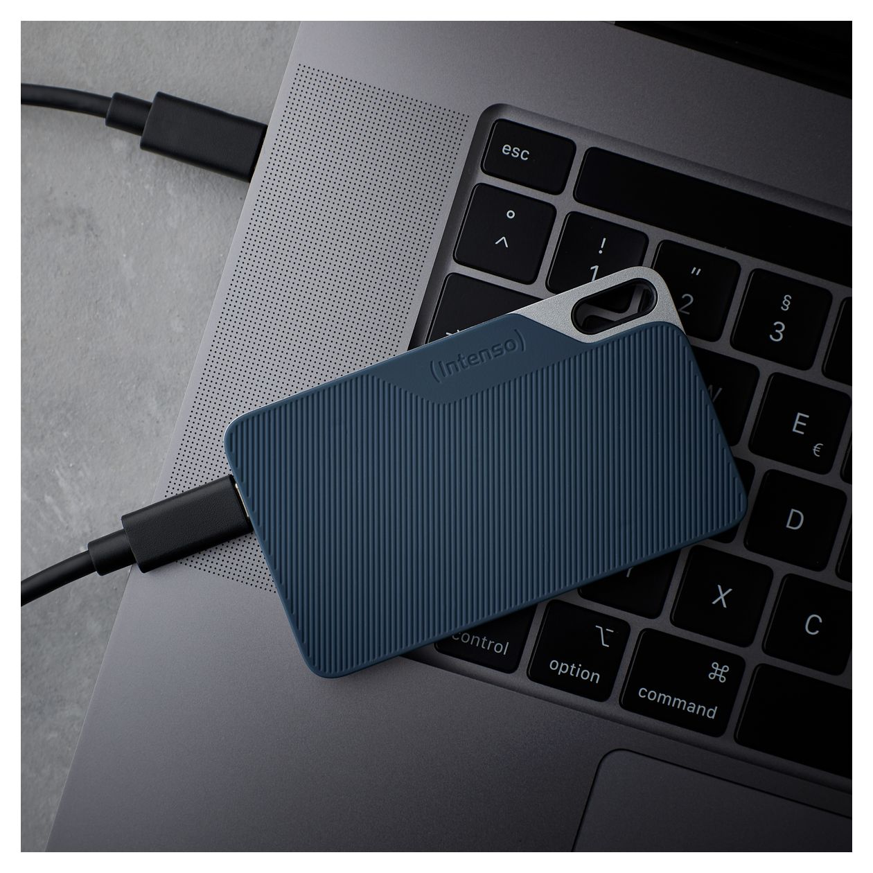 TX100 1 TB SSD  (Blau, Grau) 