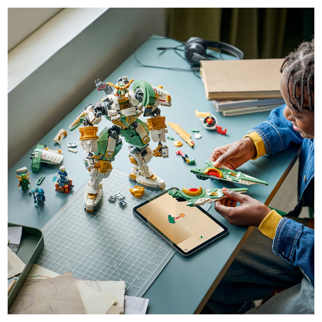 15-jähriges Jubiläum: Lloyds Titan-Mech 