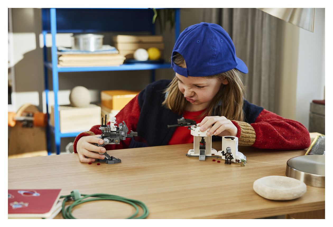 Angriff des AT-RT™ 