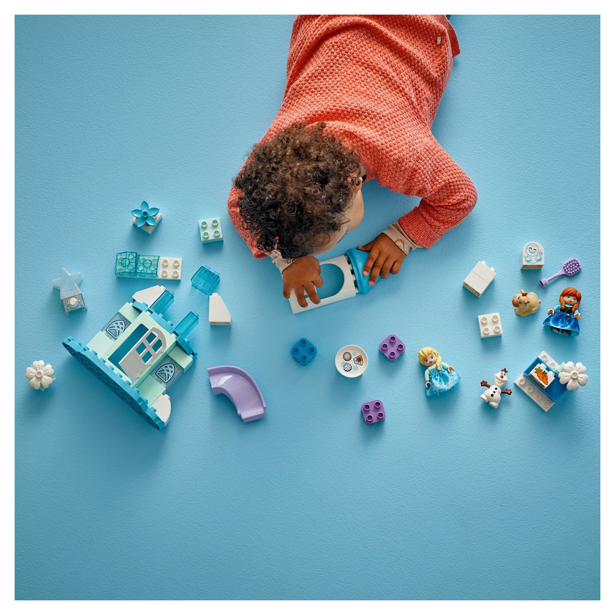 Annas und Elsas Party im Eispalast 