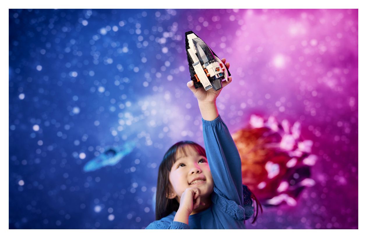 Bergung eines Asteroiden im Weltall 