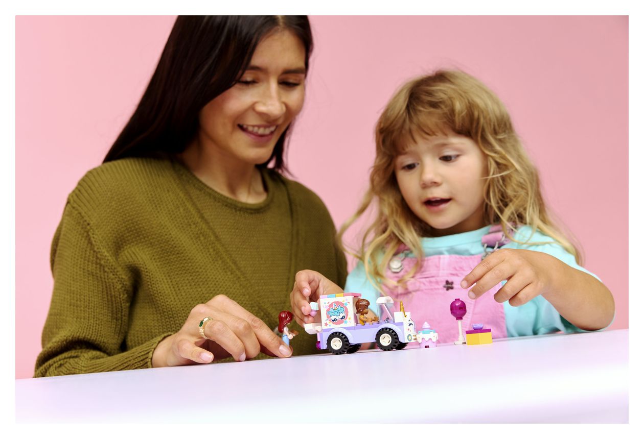 Einhorn-Kuchenlieferwagen 