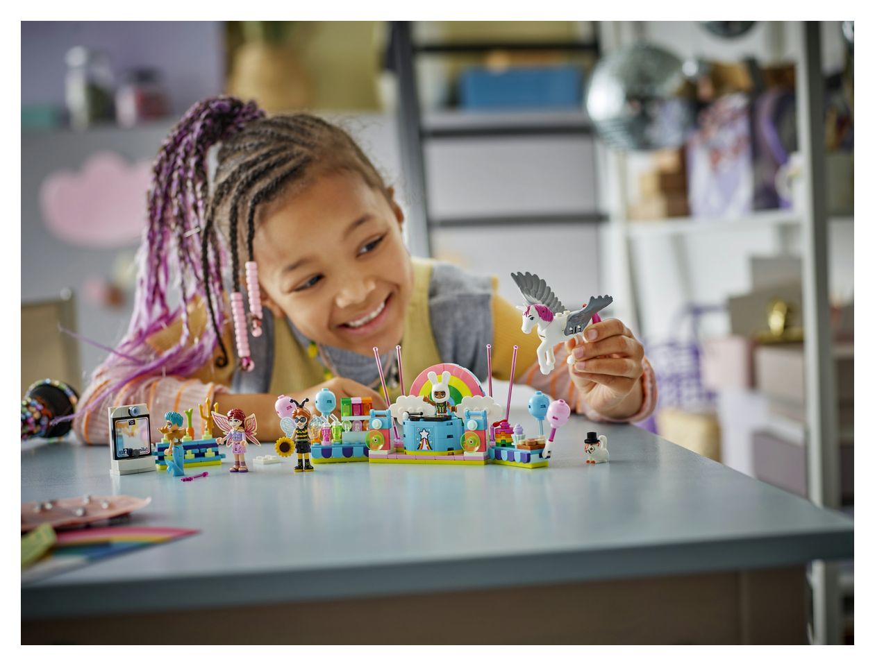 Kostümparty mit Einhorn und Fee 