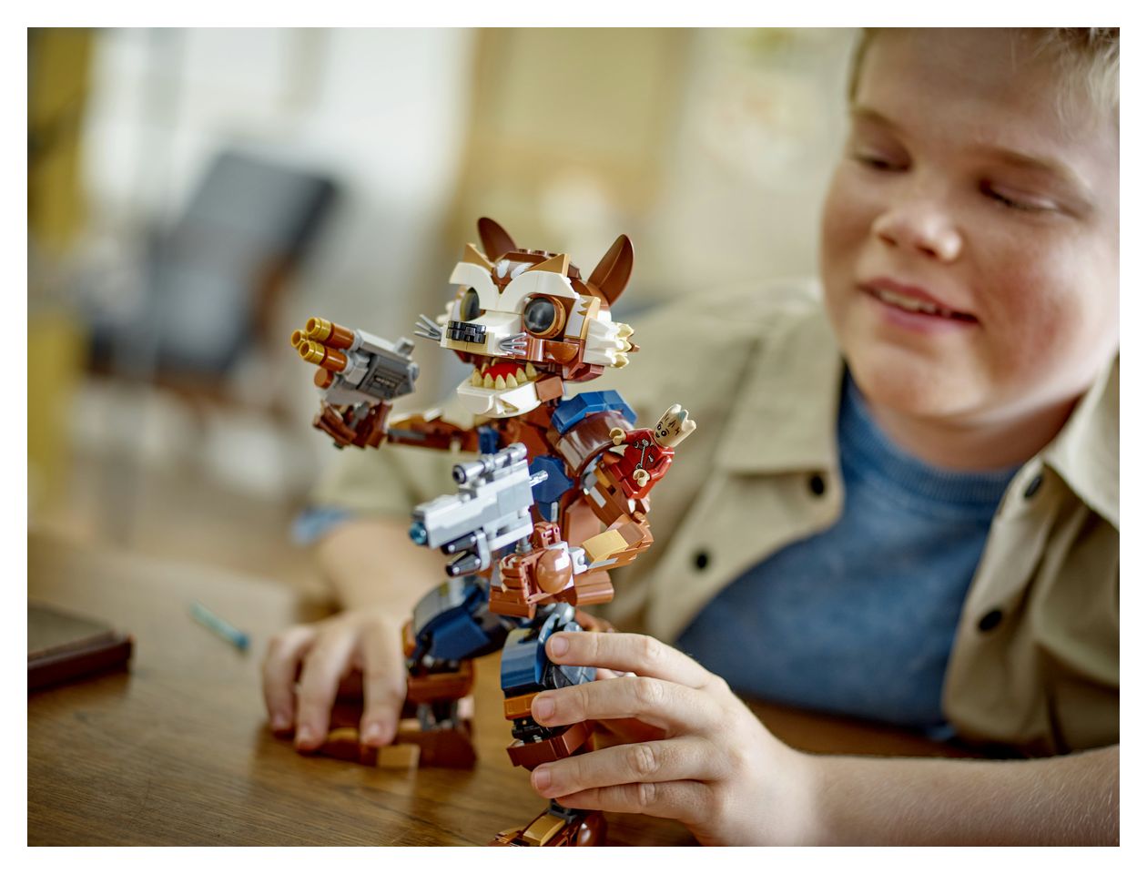 Marvel Rocket und Baby Groot Bauset 566 Teile  (Mehrfarbig) 