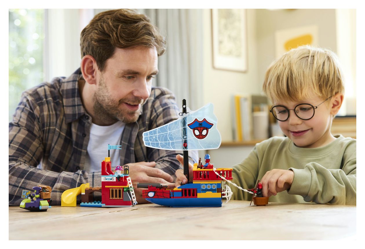 Piratenschiff von Spideys Team 