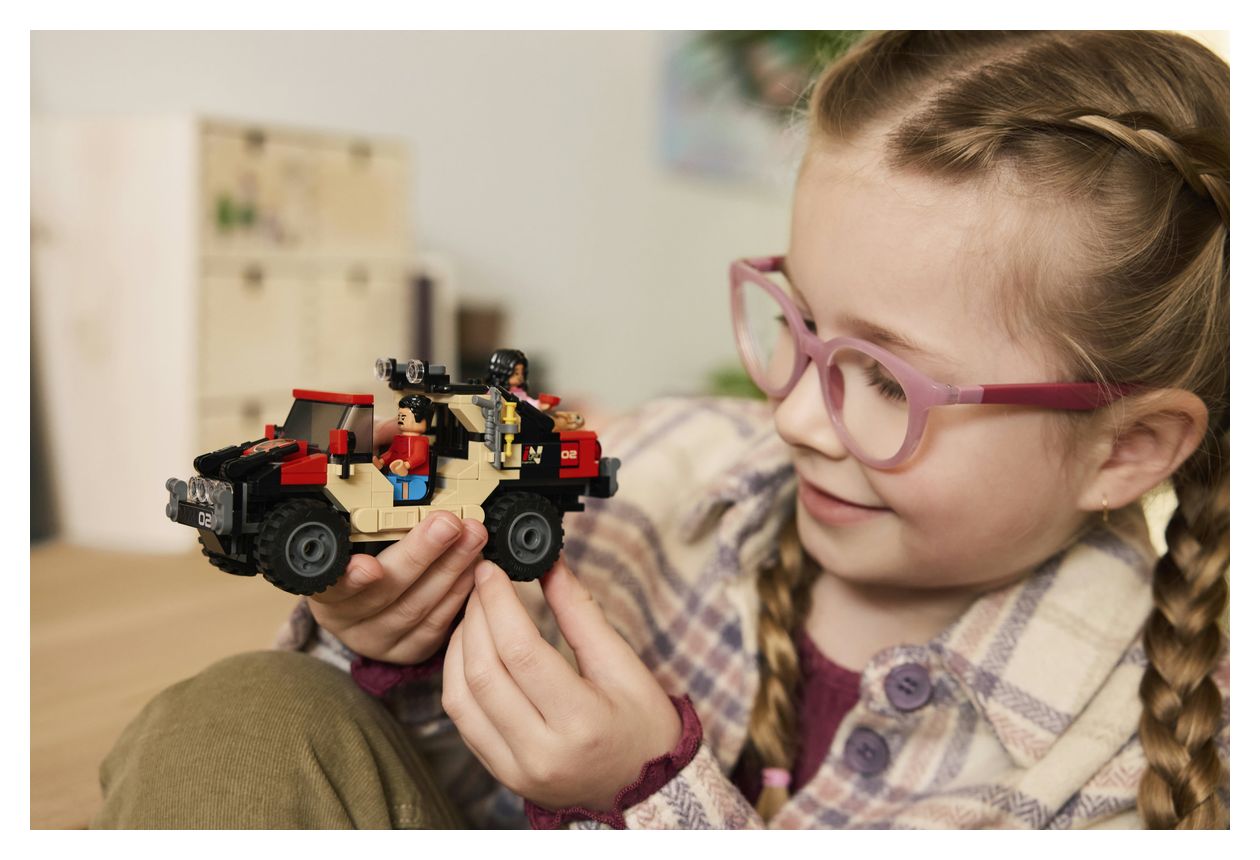 Raptor: Verfolgungsjagd mit dem Geländewagen 