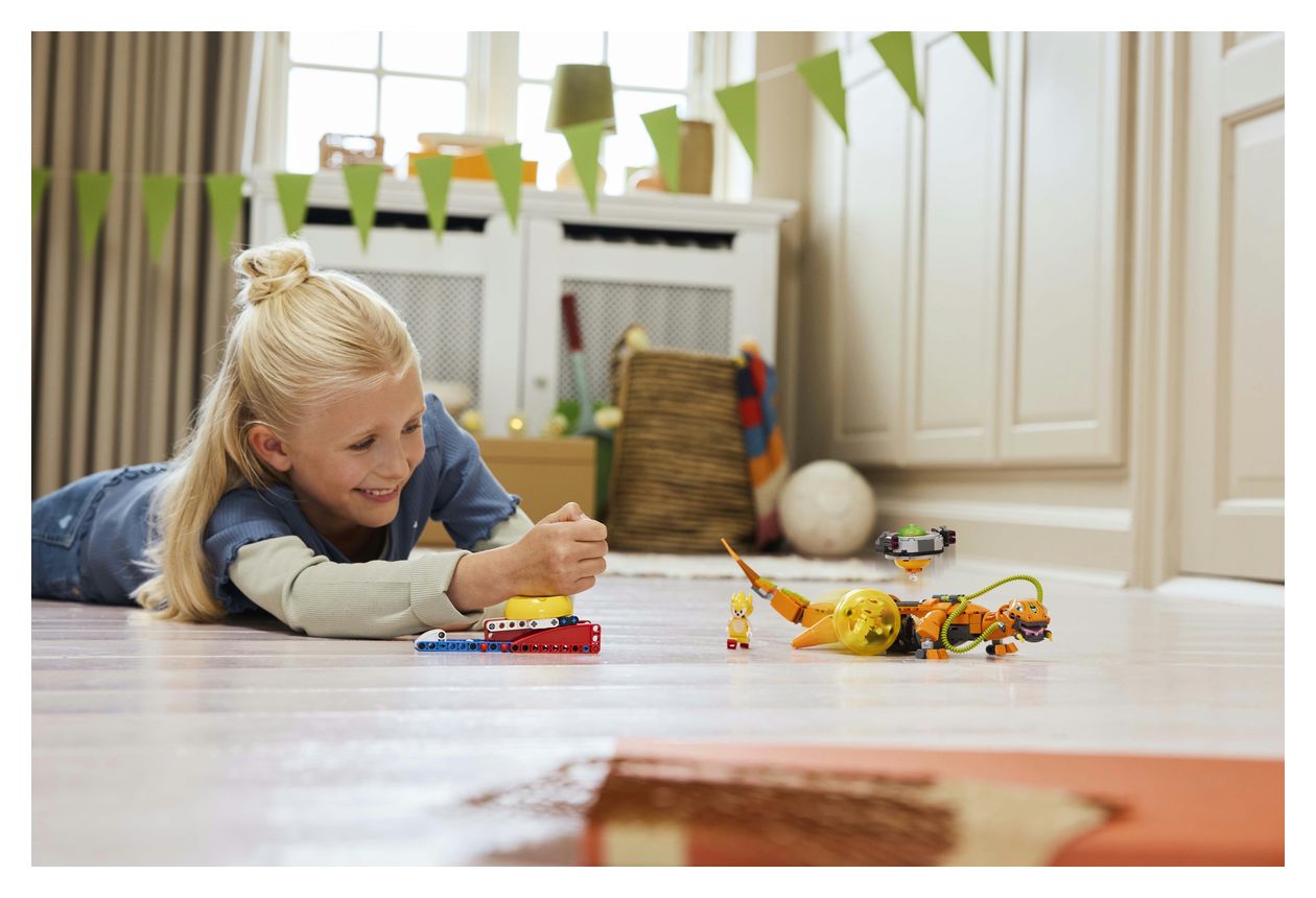 Super Shadow vs. Biolizard 