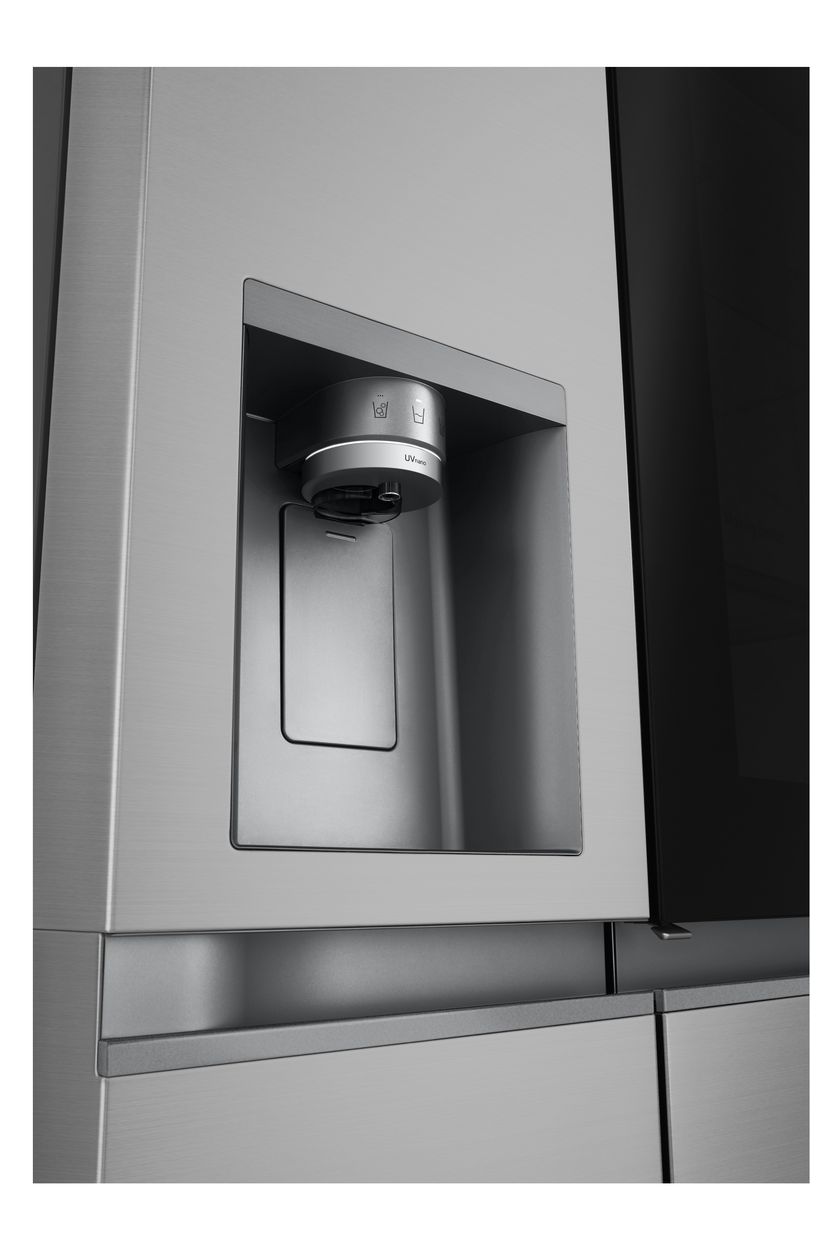 GSXE81PYBD Side-by-Side Kühl-/ Gefrierkombination 407 l / 221 l 276 kWh NoFrost 1790 mm x 913 mm  (Silber) 