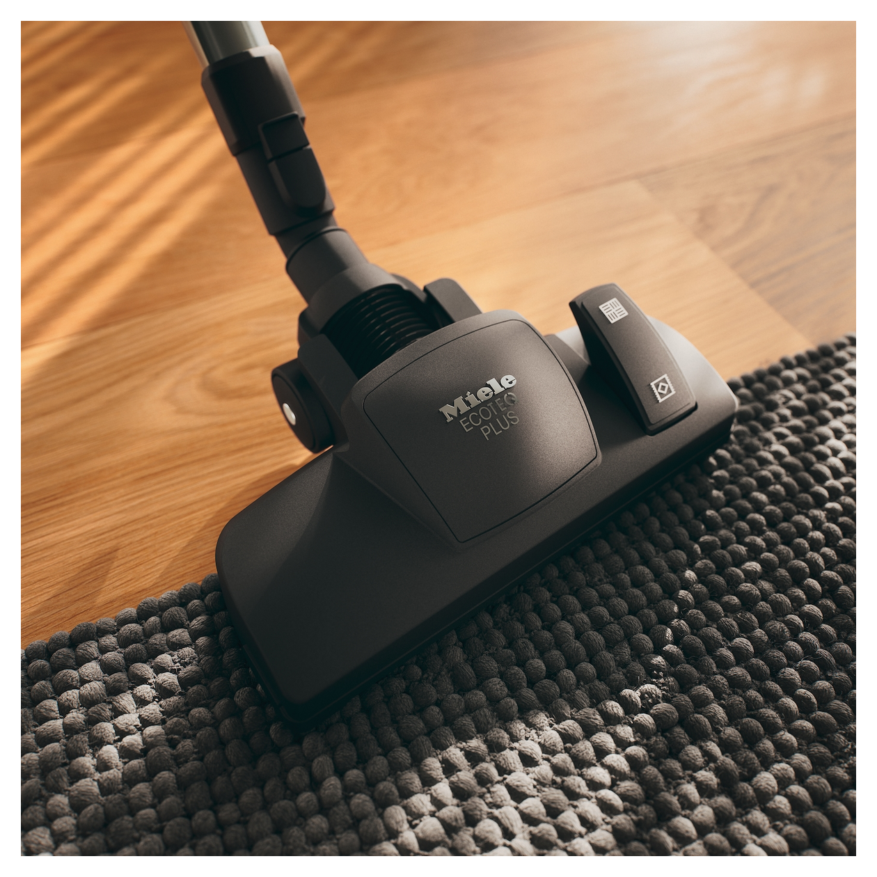 Blizzard CX1 Parquet Bodenstaubsauger Beutellos 890 W HEPA  (Blau) 