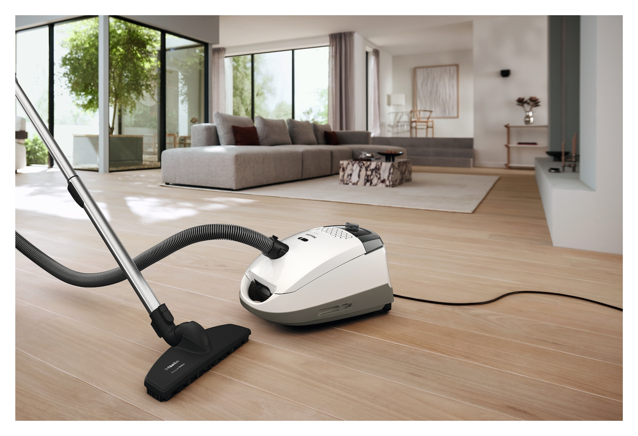 Guard S1 Parquet Flex Bodenstaubsauger mit Staubbeutel 890 W Miele AirClean Plus  (Weiß) 