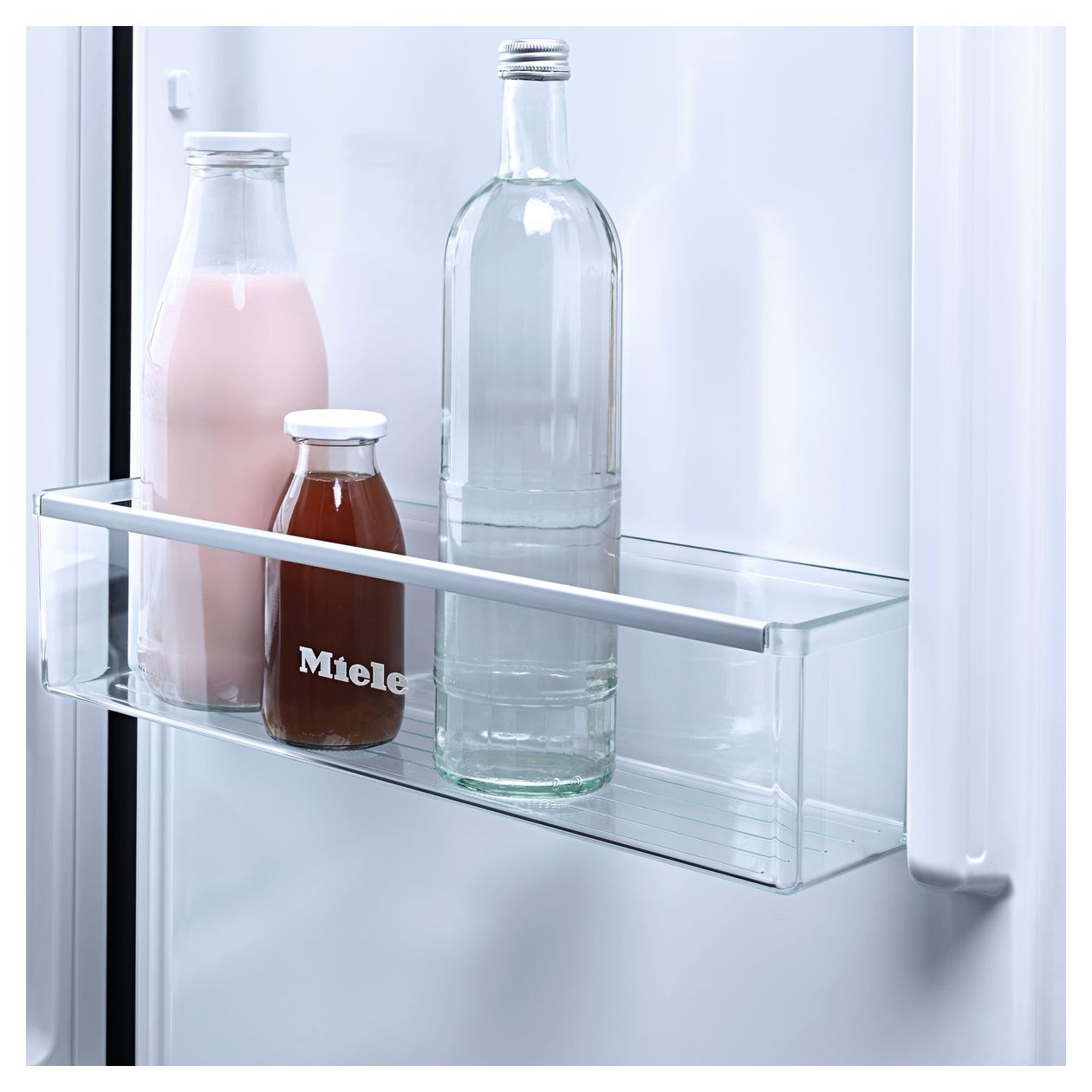 K7316E 172 l 122,8 cm Einbaukühlschrank EEK: E 147 kWh Jahr 