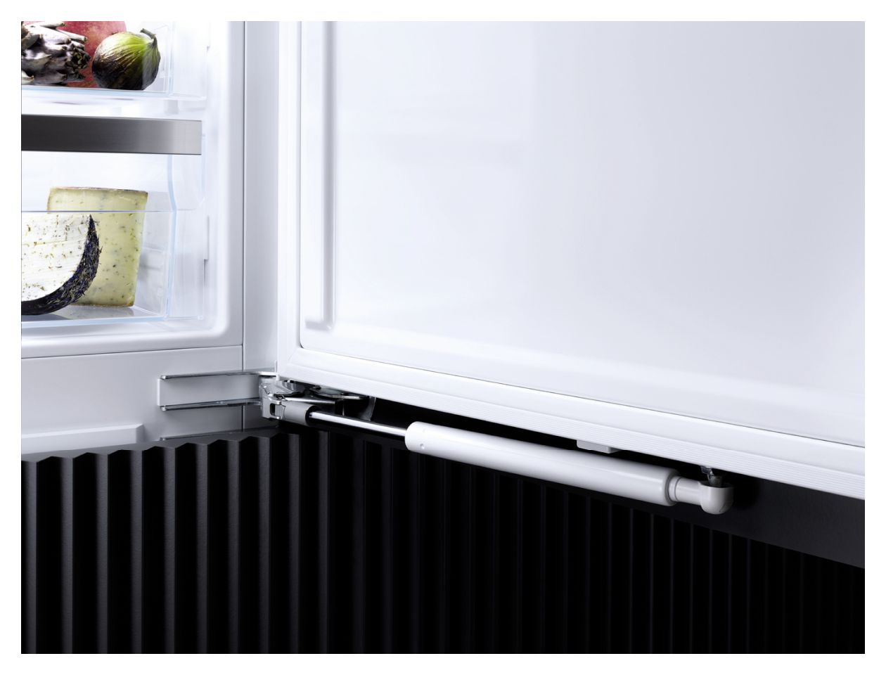 K7474D 192 l 141,3 cm Einbaukühlschrank EEK: D 145,3 kWh Jahr 