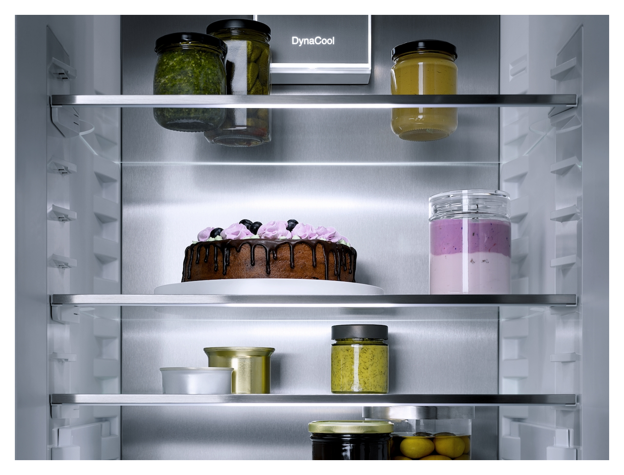 K7797CR 296 l Einbaukühlschrank EEK: C 100 kWh Jahr 