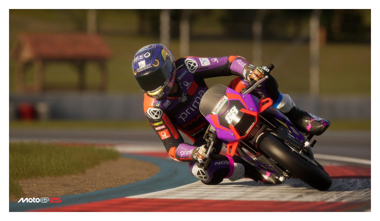 MotoGP 25 Day One Edition (PlayStation 5) 
