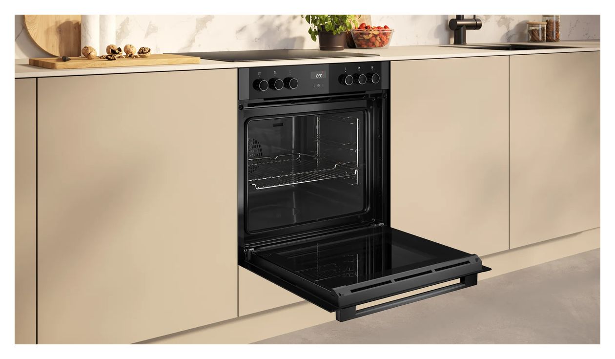 HMK320 (E1ACE2AG3 + M16SRF0M0 + Z1608BX0) Herdset groß AutoClean EasyClean mit 60 cm Glaskeramik Kochfeld 