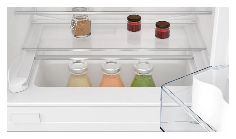 KUMK82GF1 (KS1870Z0 + KU2222FD0) 93 l 82 cm Einbaukühlschrank EEK: D 119 kWh Jahr 