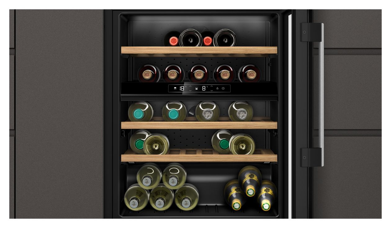N70 KU9213HG0 Weinkühler Integriert 2 Zonen 44 Flasche(n) 