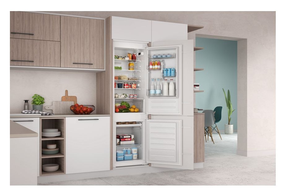 PCIL178S12 189 l / 79 l Einbau Kühl-/Gefrierkombination 227 kWh NoFrost 