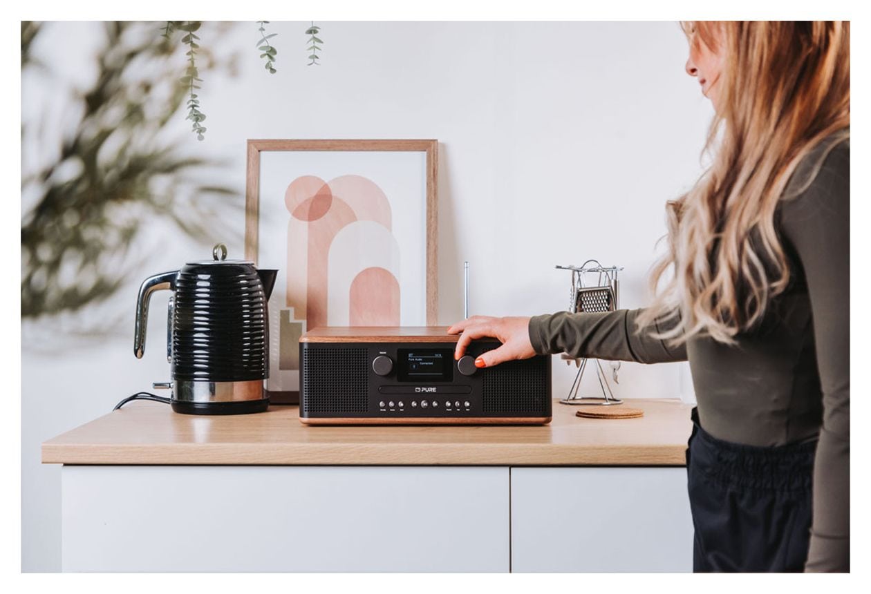Classic C-D6 Bluetooth DAB, DAB+, FM Radio Tragbar  (Schwarz, Walnuss) 
