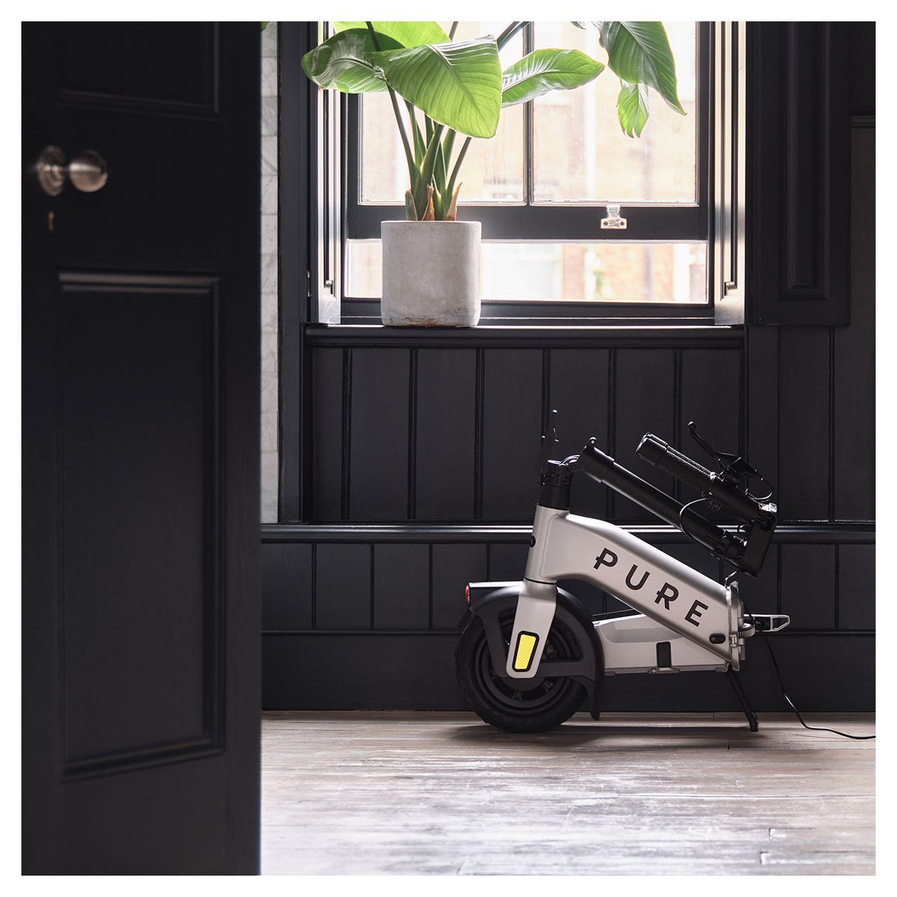 Advance Flex 924 W E-Scooter 9,5 Ah 52 km Reichweite 16,2 kg  (Grau) 