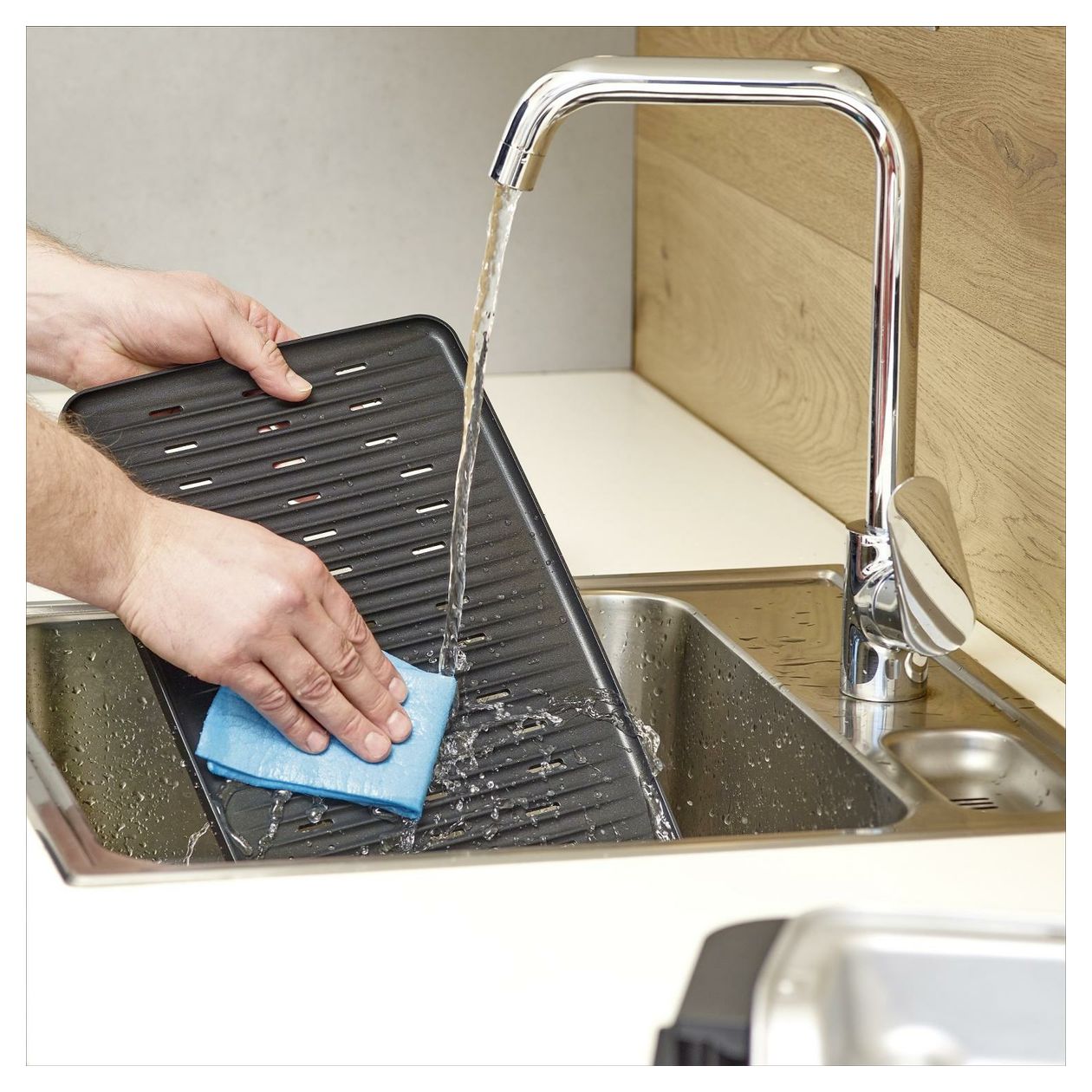 PG8556 Grillplatte 2300 W mit 370 x 290 mm Fläche  (Schwarz, Edelstahl) 