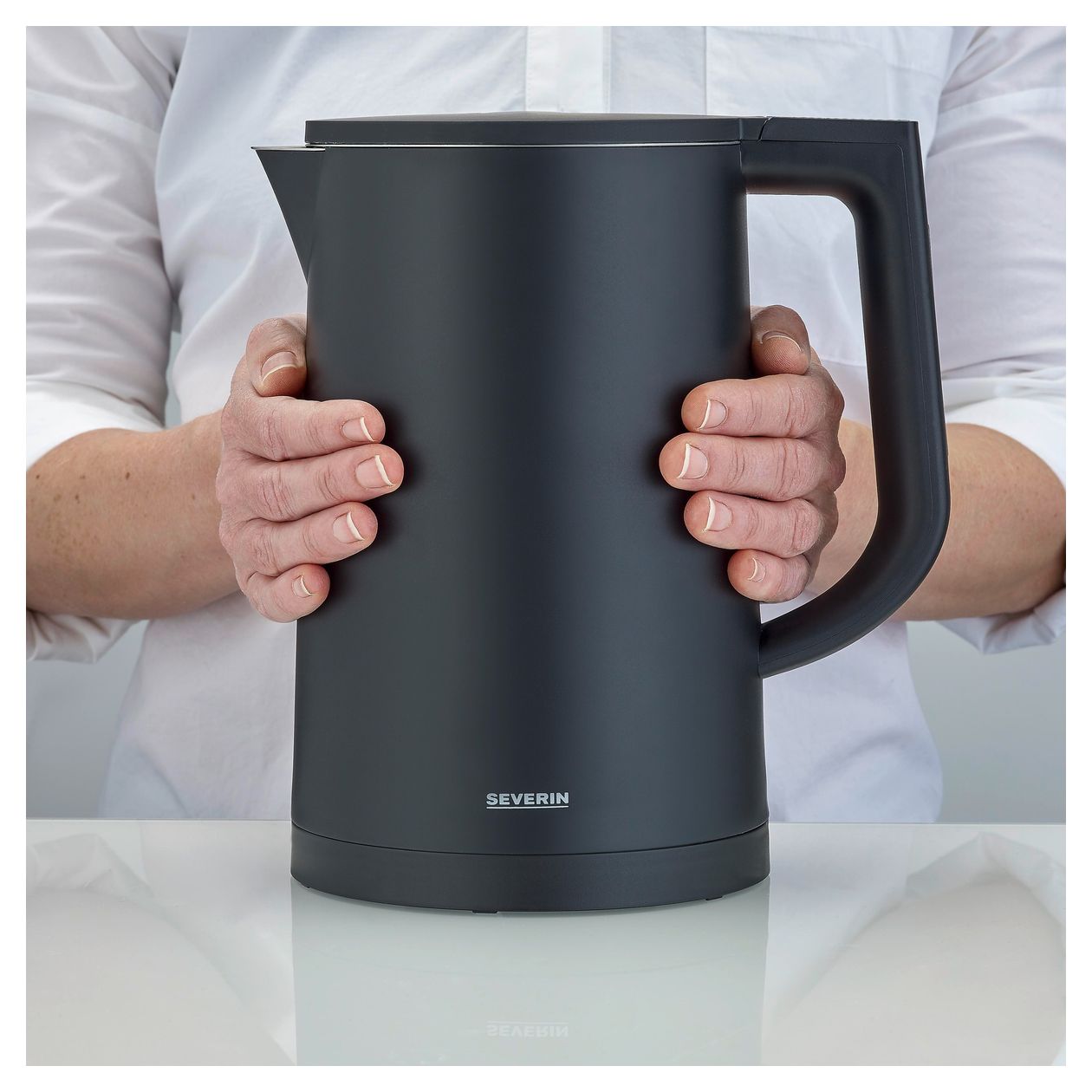 WK3483 1,7 l Wasserkocher 2200 W  (Schwarz) 