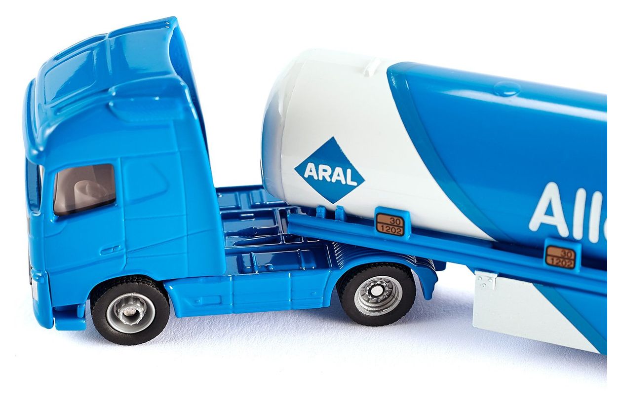 Tanksattelzug 