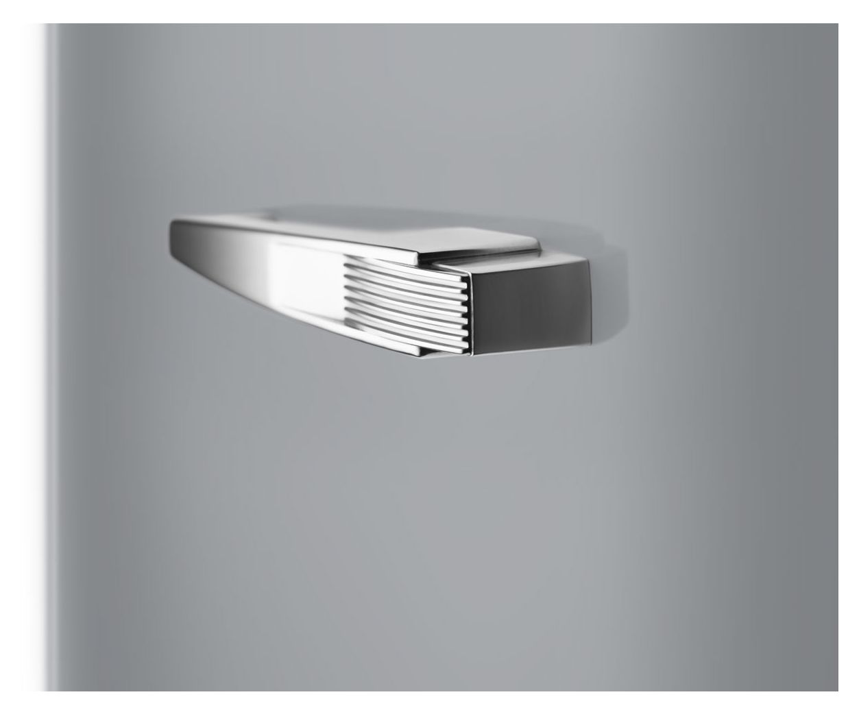 FAB28LSV6 270 l / 244 l Kühlschrank freistehend EEK: C 104 kWh Jahr  (Silber) 