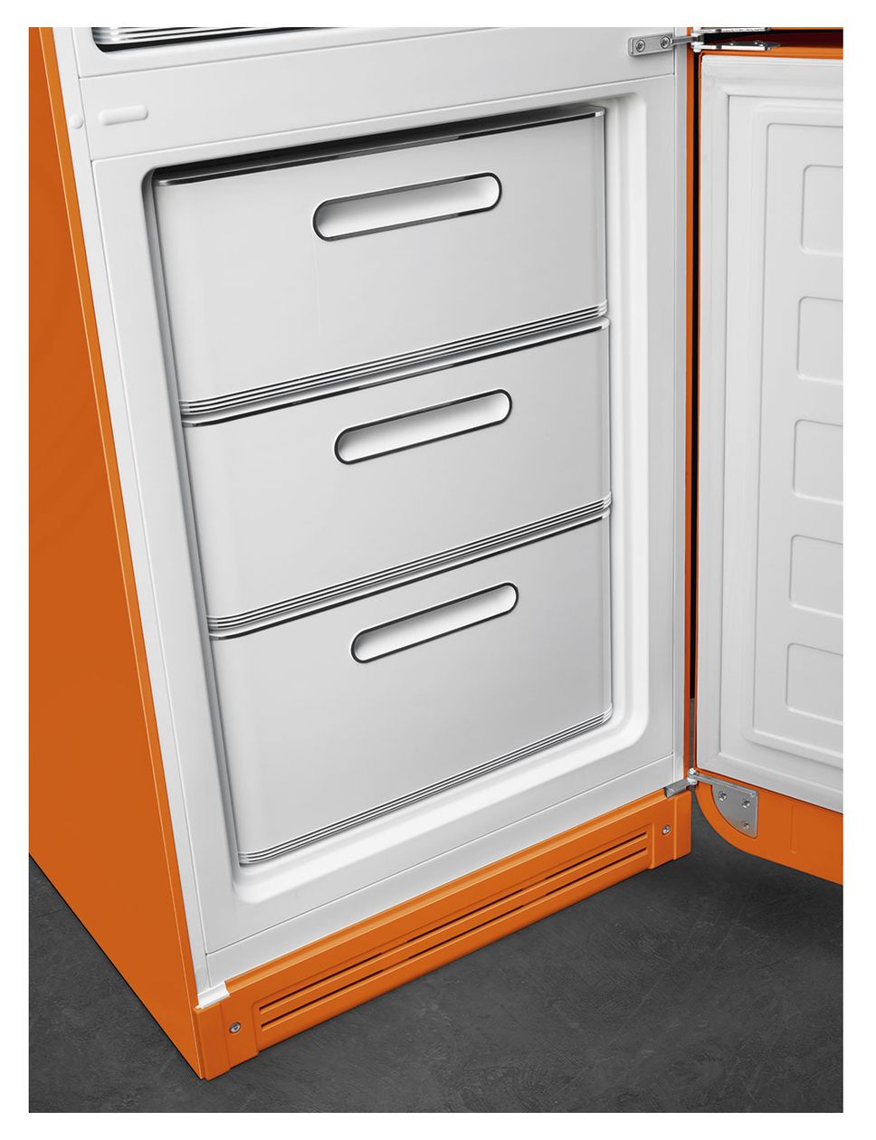 FAB32ROR6 234 l / 97 l Kühl-Gefrierkombi freistehend NoFrost 158 kWh Jahr  (Orange) 